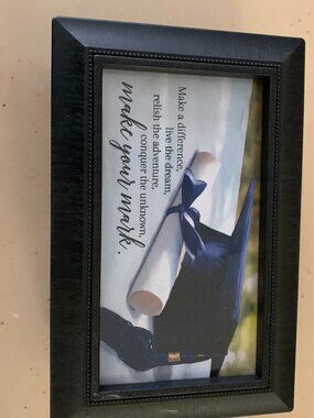 CARSON 6" MUSIC BOX SONG--MAKE A DIFFERENCE  INTERCHANGE ABLE PICTURE  NWOT